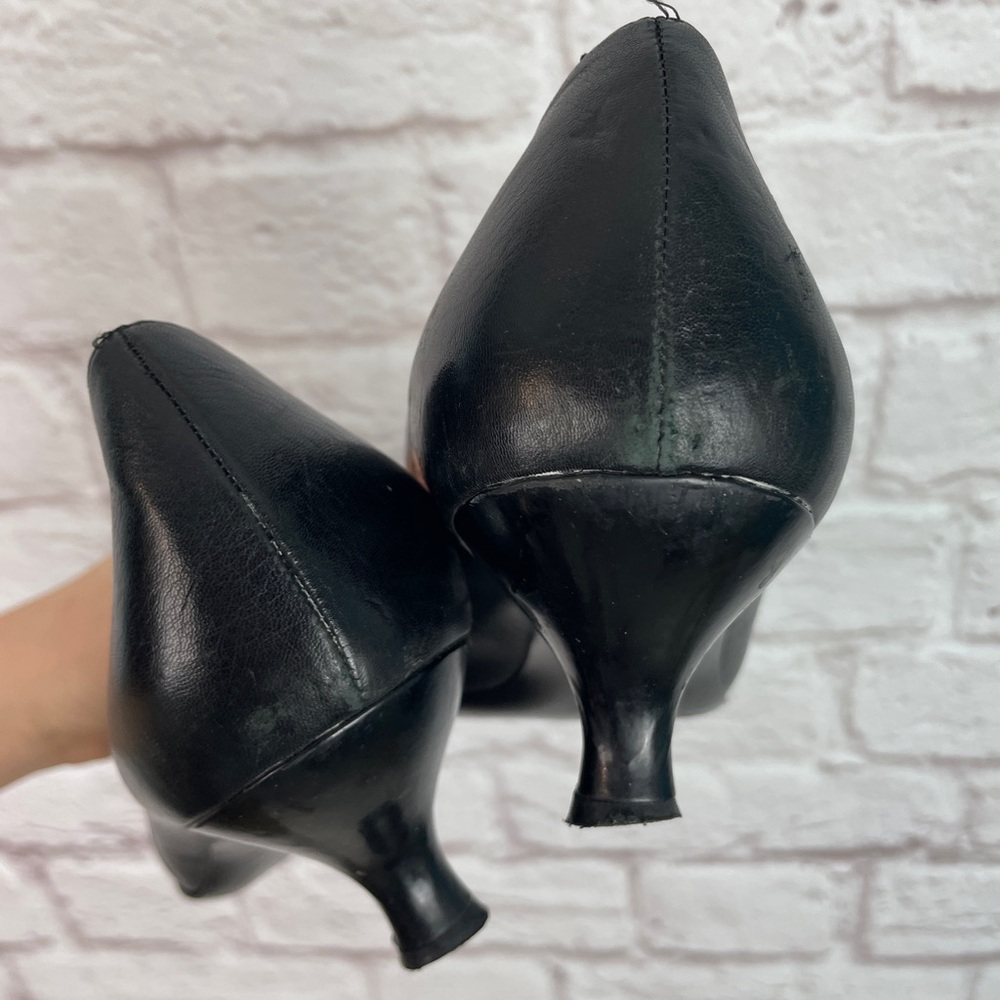 Salvatore Ferragamo Black Leather Logo Kitten Career Style Heels Size 10 - Picture 7 of 13